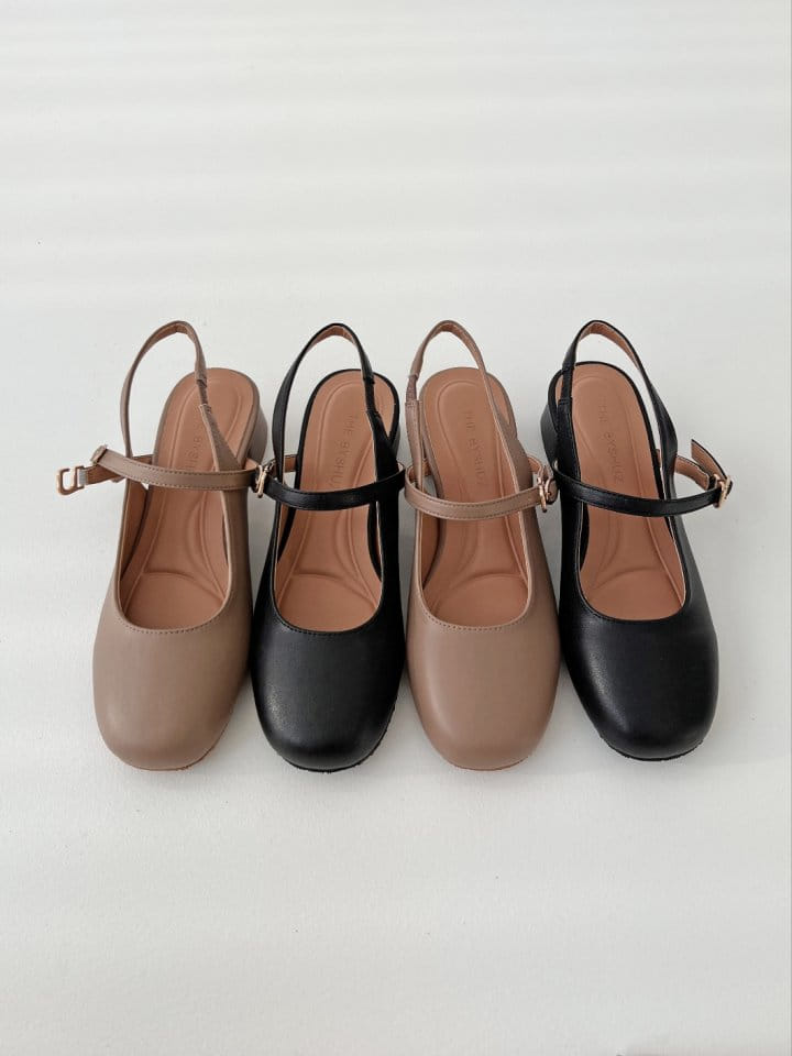 Golden Shoe - Korean Women Fashion - #momslook - 45 Sandals - 2