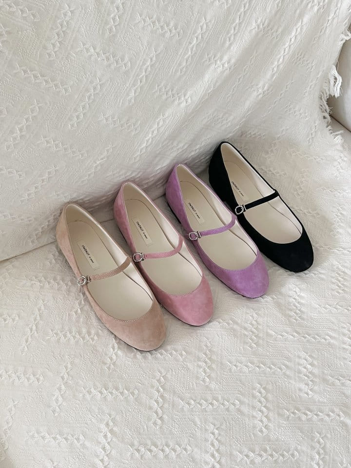 Golden Shoe - Korean Women Fashion - #momslook - 8307 Flats