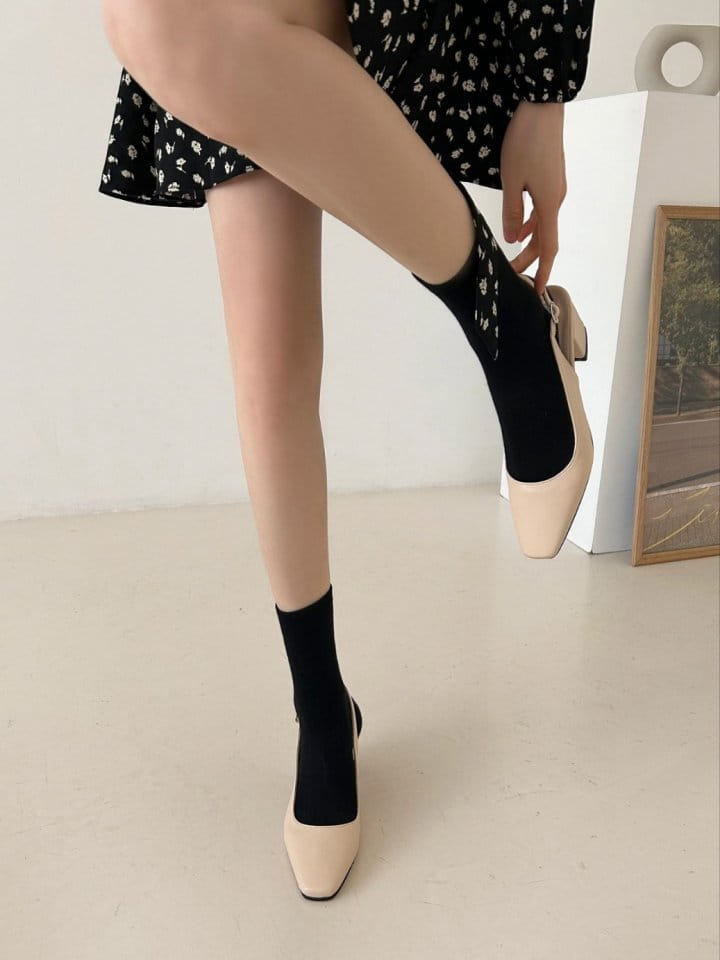 Golden Shoe - Korean Women Fashion - #momslook - 5002 Sandals - 9