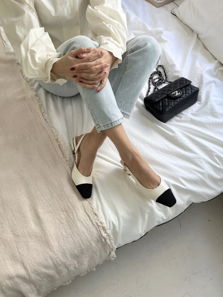Golden Shoe - Korean Women Fashion - #momslook - T2501 Flats - 9