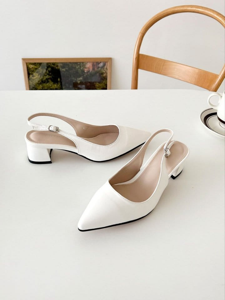 Golden Shoe - Korean Women Fashion - #momslook - 4001 Sandals - 8