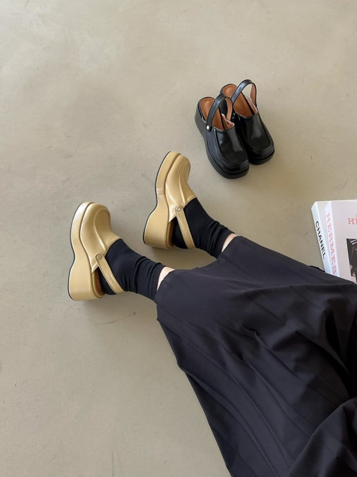 Golden Shoe - Korean Women Fashion - #pursuepretty - C2068 Sandals - 5