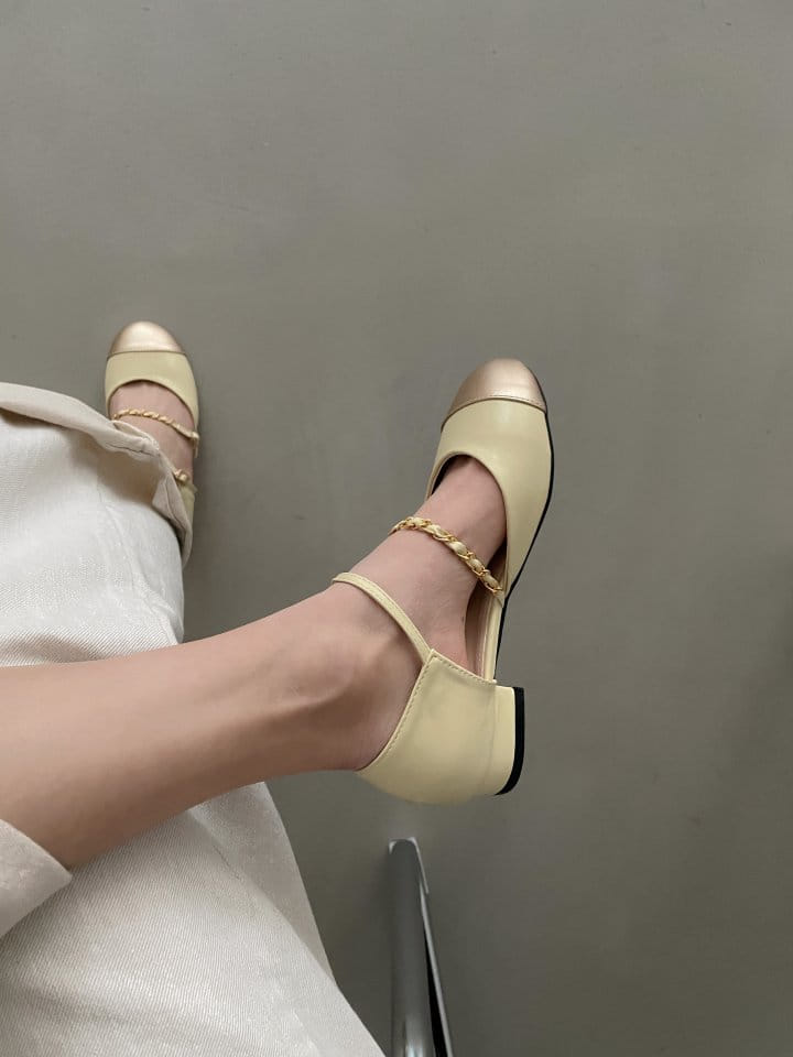 Golden Shoe - Korean Women Fashion - #thatsdarling - C2096 Sandals - 5