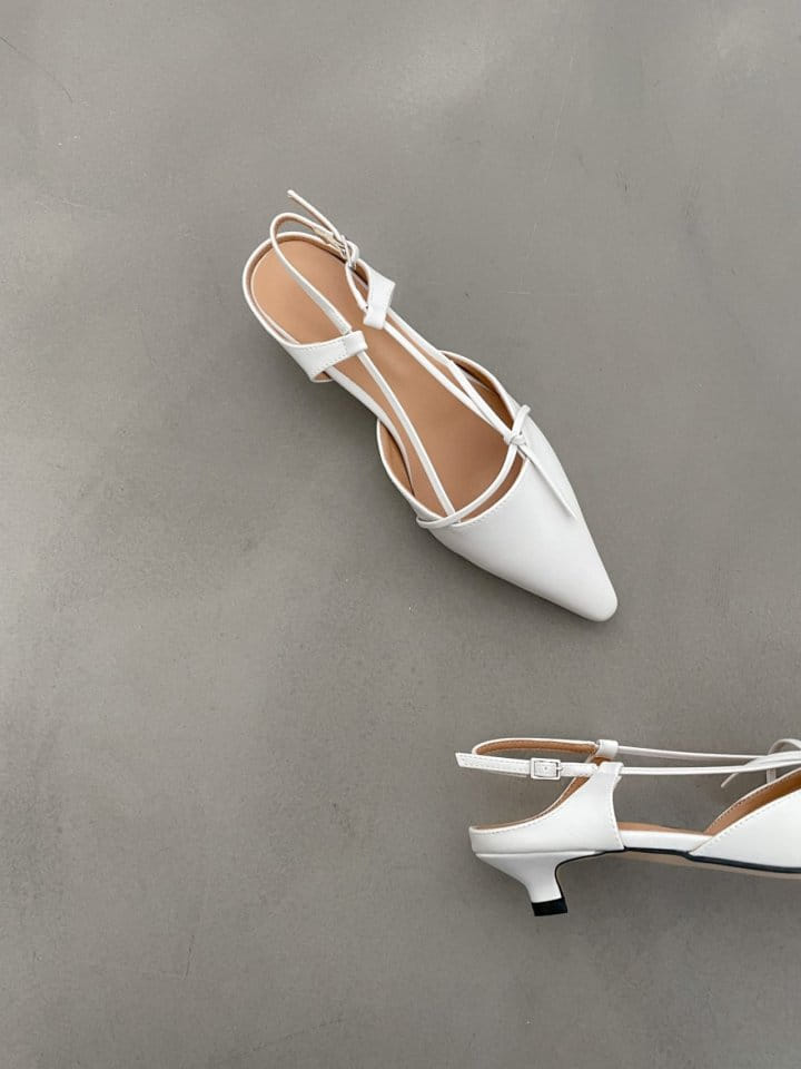 Golden Shoe - Korean Women Fashion - #thatsdarling - C2029 Sandals - 3