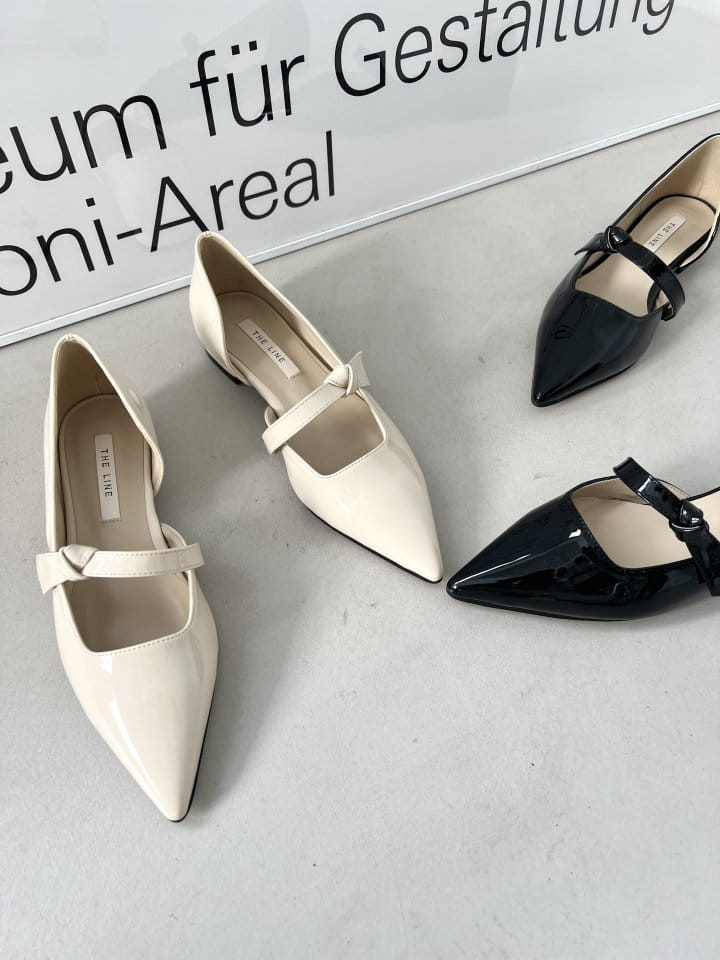 Golden Shoe - Korean Women Fashion - #thatsdarling - T2910 Flats - 2
