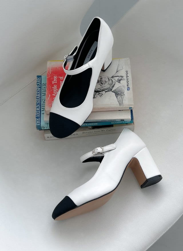 Golden Shoe - Korean Women Fashion - #thelittlethings - 1911 Flats - 2