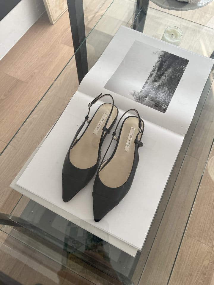 Golden Shoe - Korean Women Fashion - #thelittlethings - 2911 Sandals