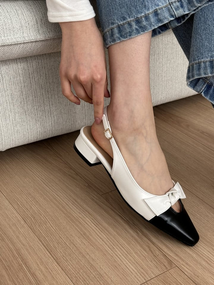 Golden Shoe - Korean Women Fashion - #vintageinspired - 1469 Flats - 3