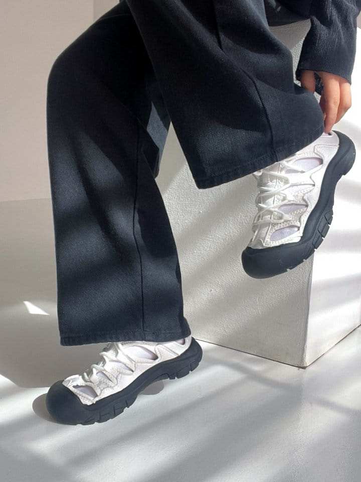 Golden Shoe - Korean Women Fashion - #vintageinspired - 26 Sandals - 3