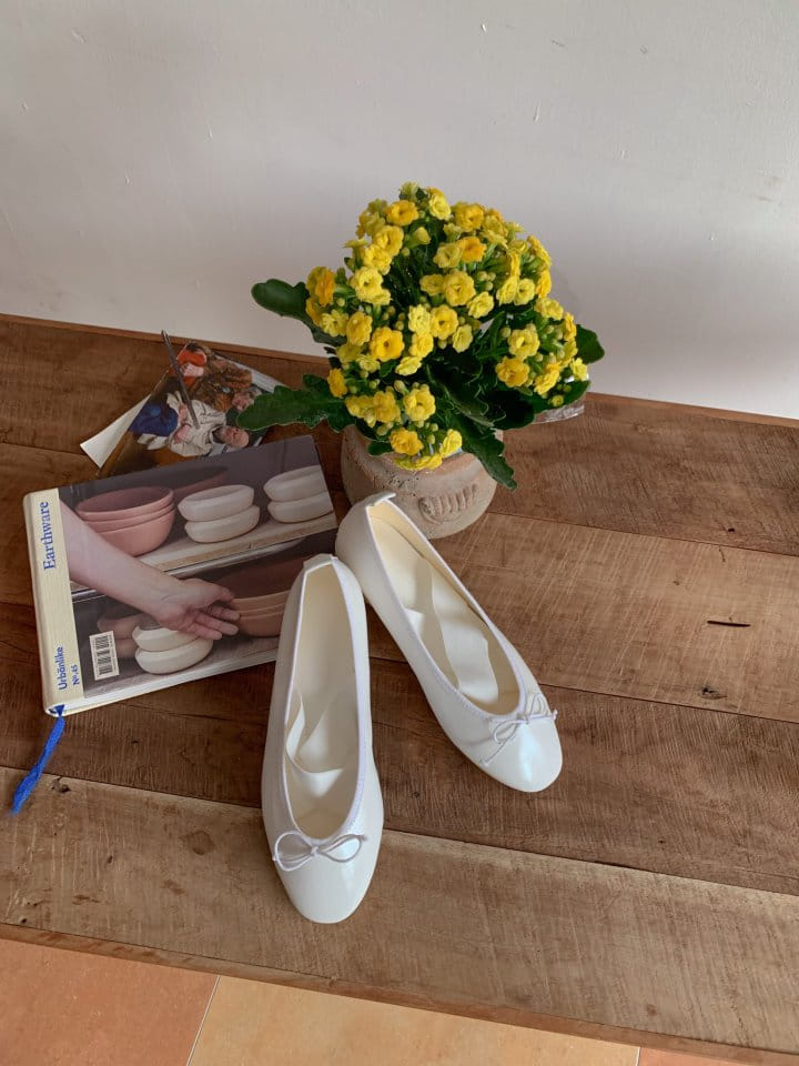 Golden Shoe - Korean Women Fashion - #womensfashion - 584 Flats - 3