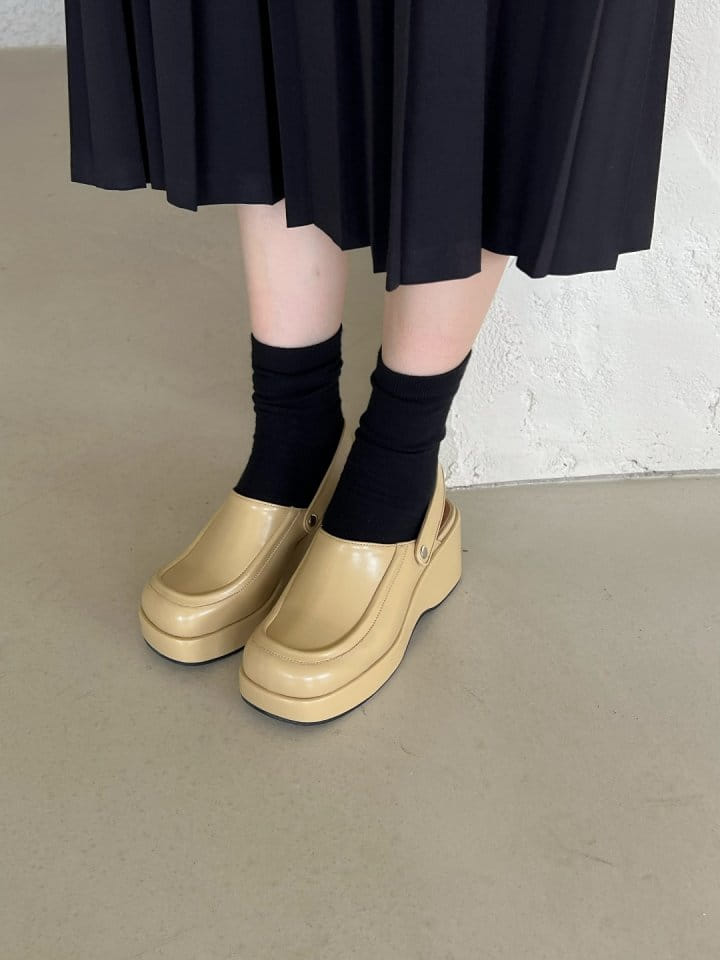 Golden Shoe - Korean Women Fashion - #womensfashion - C2068 Sandals - 2