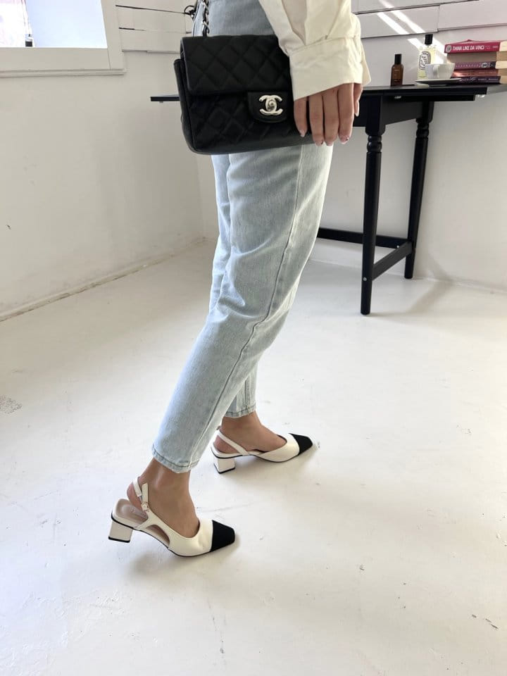 Golden Shoe - Korean Women Fashion - #womensfashion - T2501 Flats - 10