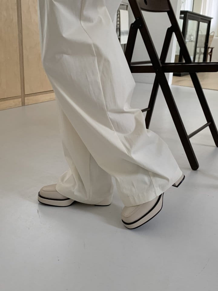 Golden Shoe - Korean Women Fashion - #womensfashion - B8123 Flats - 5