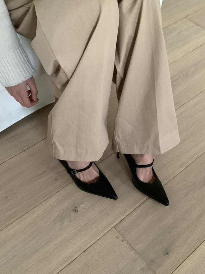 Golden Shoe - Korean Women Fashion - #womensfashion - B8121 Flats - 9