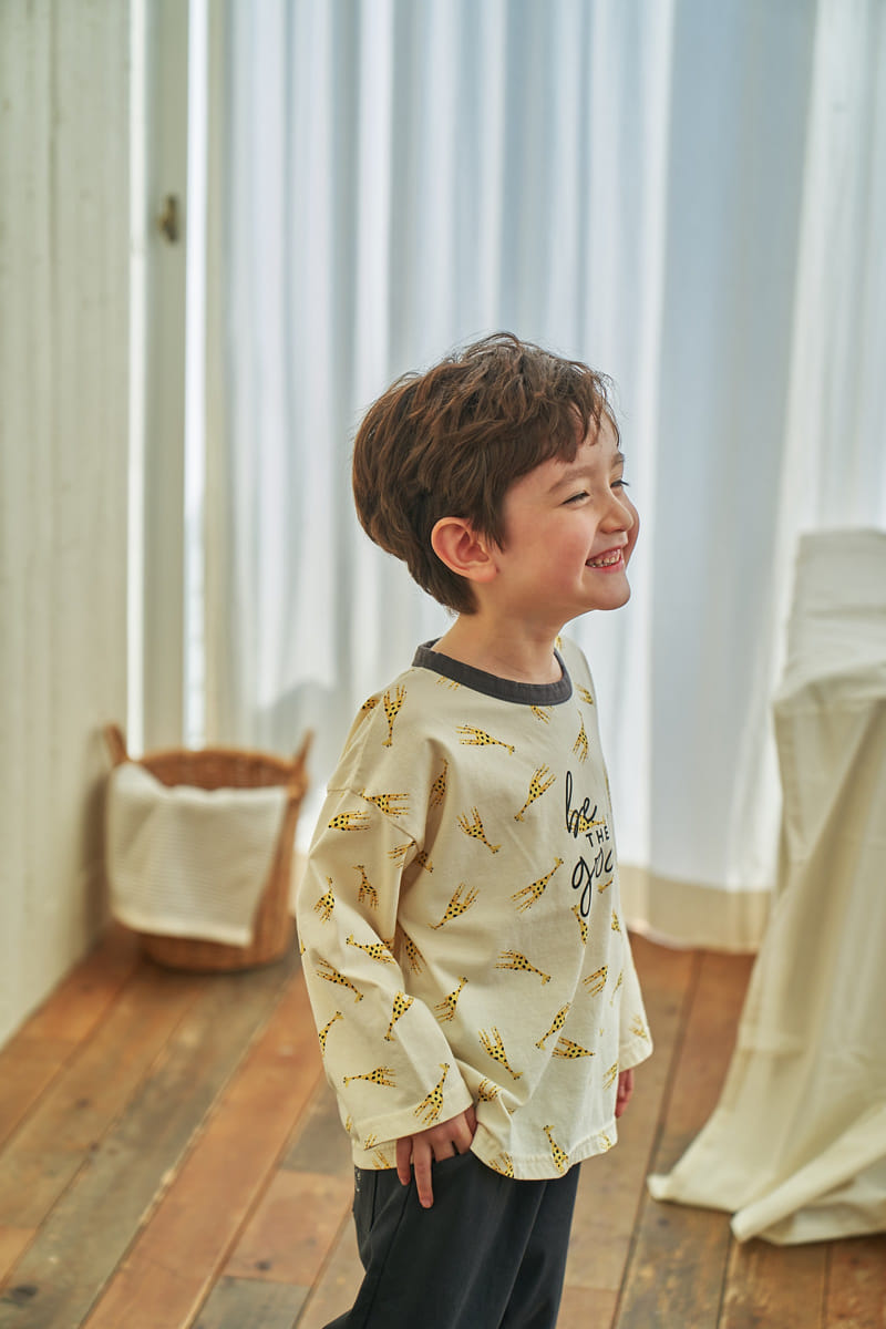 Green Tomato - Korean Children Fashion - #childofig - Bethe Goog Tee