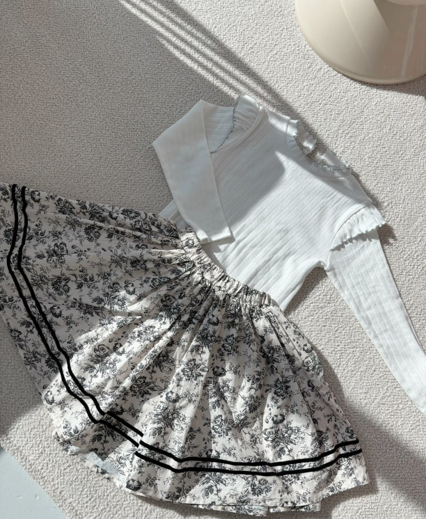 Isis - Korean Children Fashion - #kidsshorts - Picot Tee