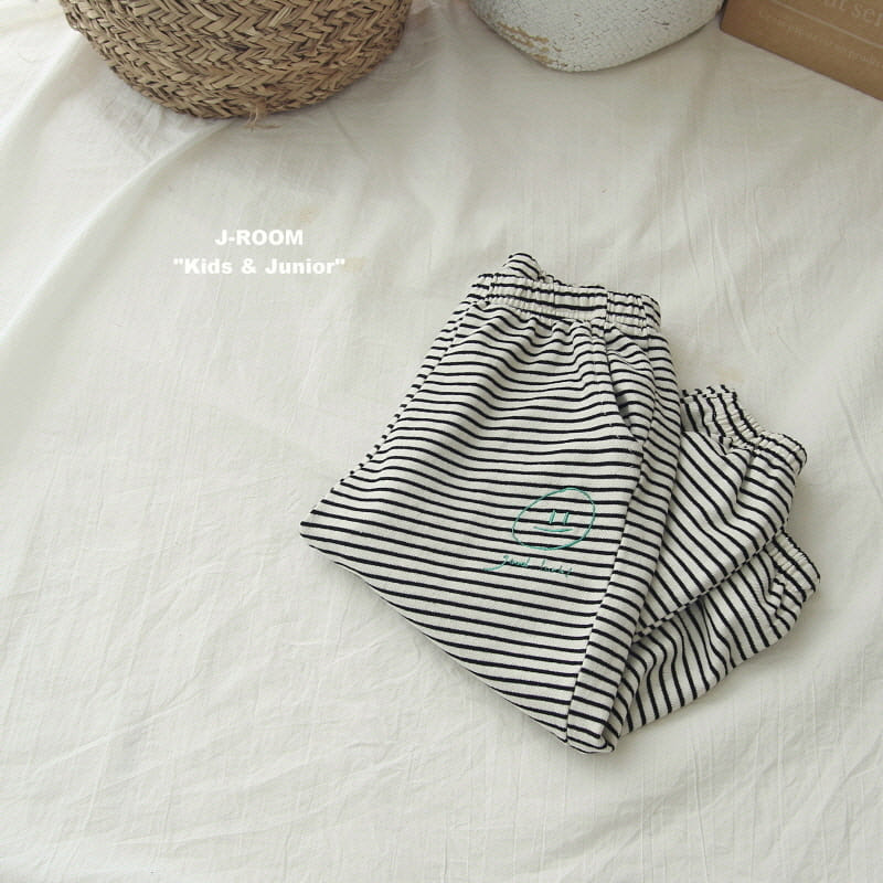J-Room - Korean Children Fashion - #kidsshorts - ST Embroidery Jogger Pants - 7