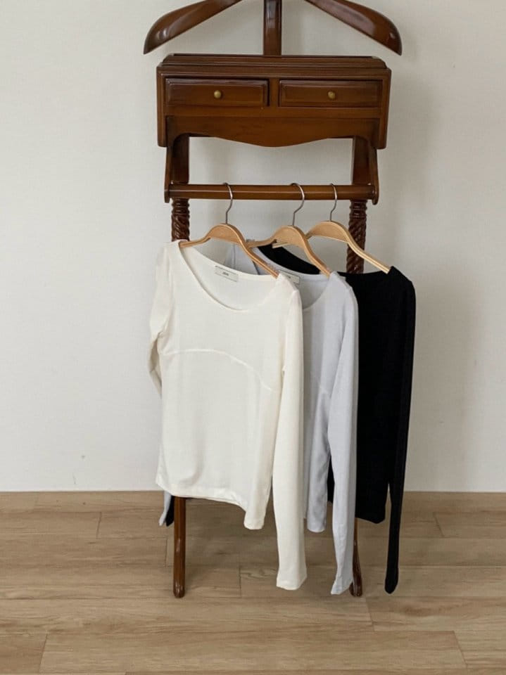 Jeiin - Korean Women Fashion - #womensfashion - Curve Tee - 4