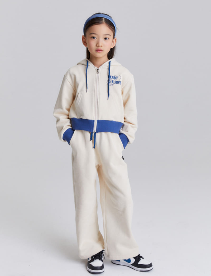 Kokoyarn - Korean Children Fashion - #childofig - Flower Hoody Top Bottom Set - 2