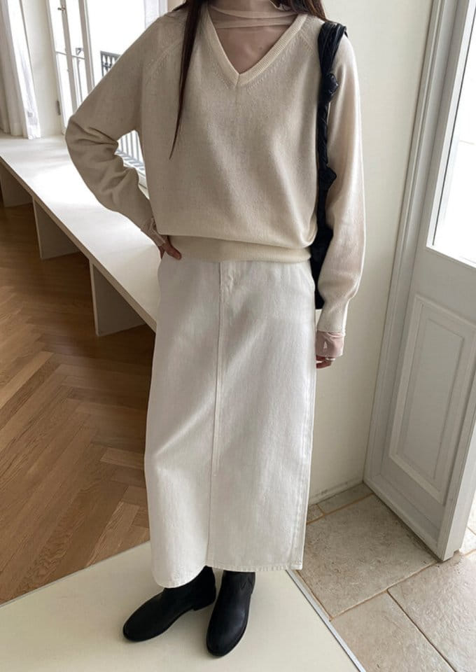 Moani - Korean Women Fashion - #womensfashion - Fave Back Slit Denim Skirt