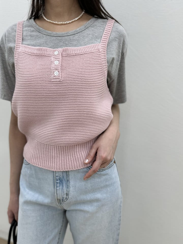 Most - Korean Women Fashion - #momslook - Liver Vest - 2