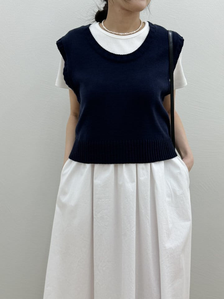 Most - Korean Women Fashion - #momslook - Unick Vest - 10