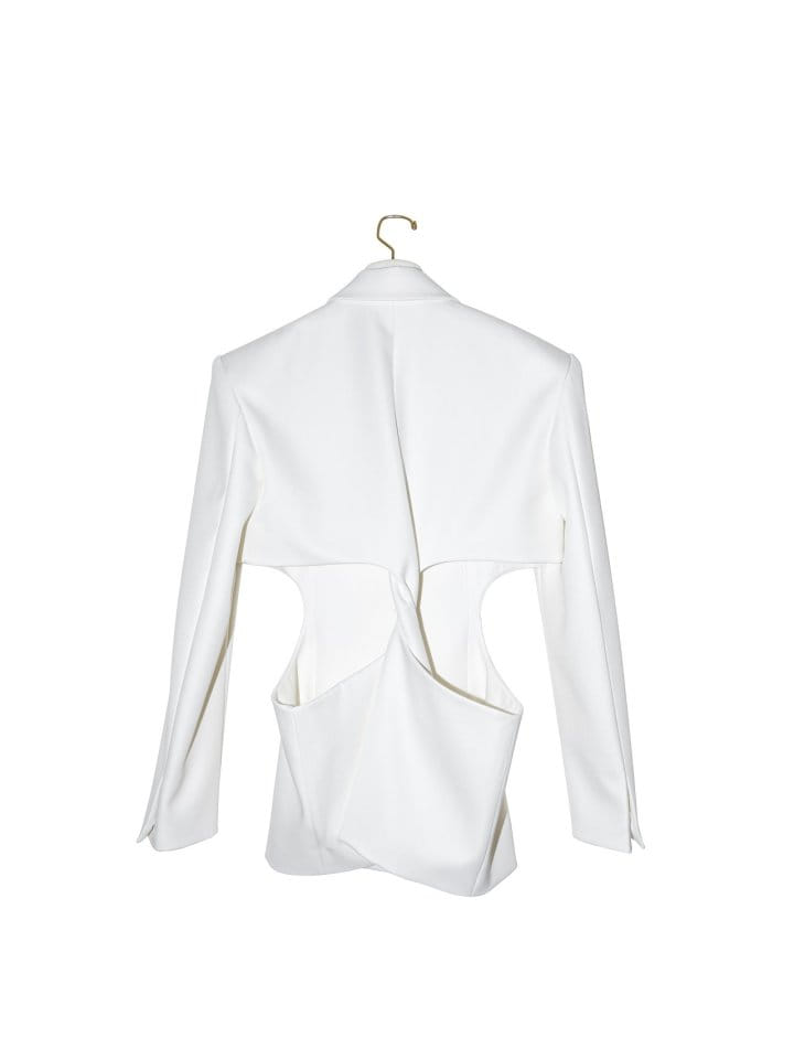Paper Moon - Korean Women Fashion - #momslook - Squared Shoulder Cut Out Waist Detail Minimal Blazer - 6