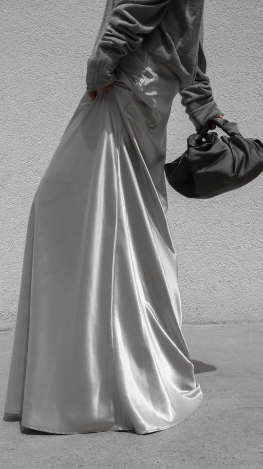 Paper Moon - Korean Women Fashion - #restrostyle - Silky Satin High Waisted Maxi Flared Skirt - 7