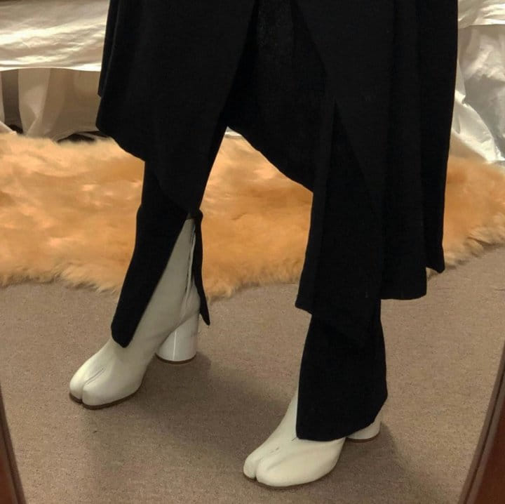 Paper Moon - Korean Women Fashion - #shopsmall - Ribbed Side Slit Leggings