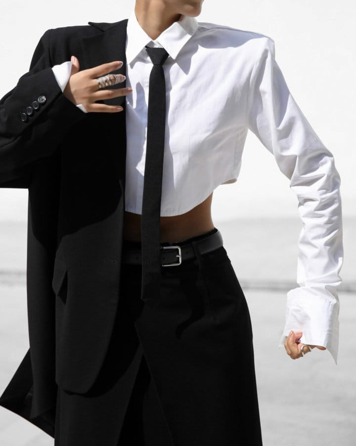 Paper Moon - Korean Women Fashion - #womensfashion - LUX Shoulder Pad Cropped Button Down Shirt