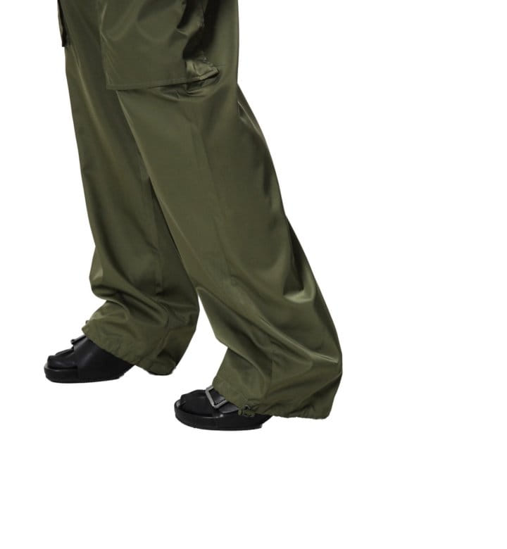 Paper Moon - Korean Women Fashion - #womensfashion - Nylon Drawstring Cargo Pocket Trousers - 3