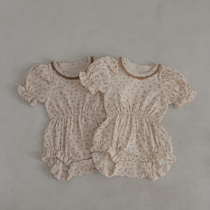 Peekaboo - Korean Baby Fashion - #babyoutfit - Bella Body Suit