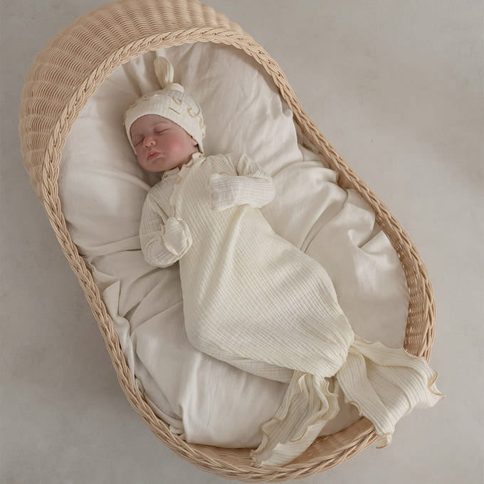 Peekaboo - Korean Baby Fashion - #babywear - Daphne Tail Bonnet Set