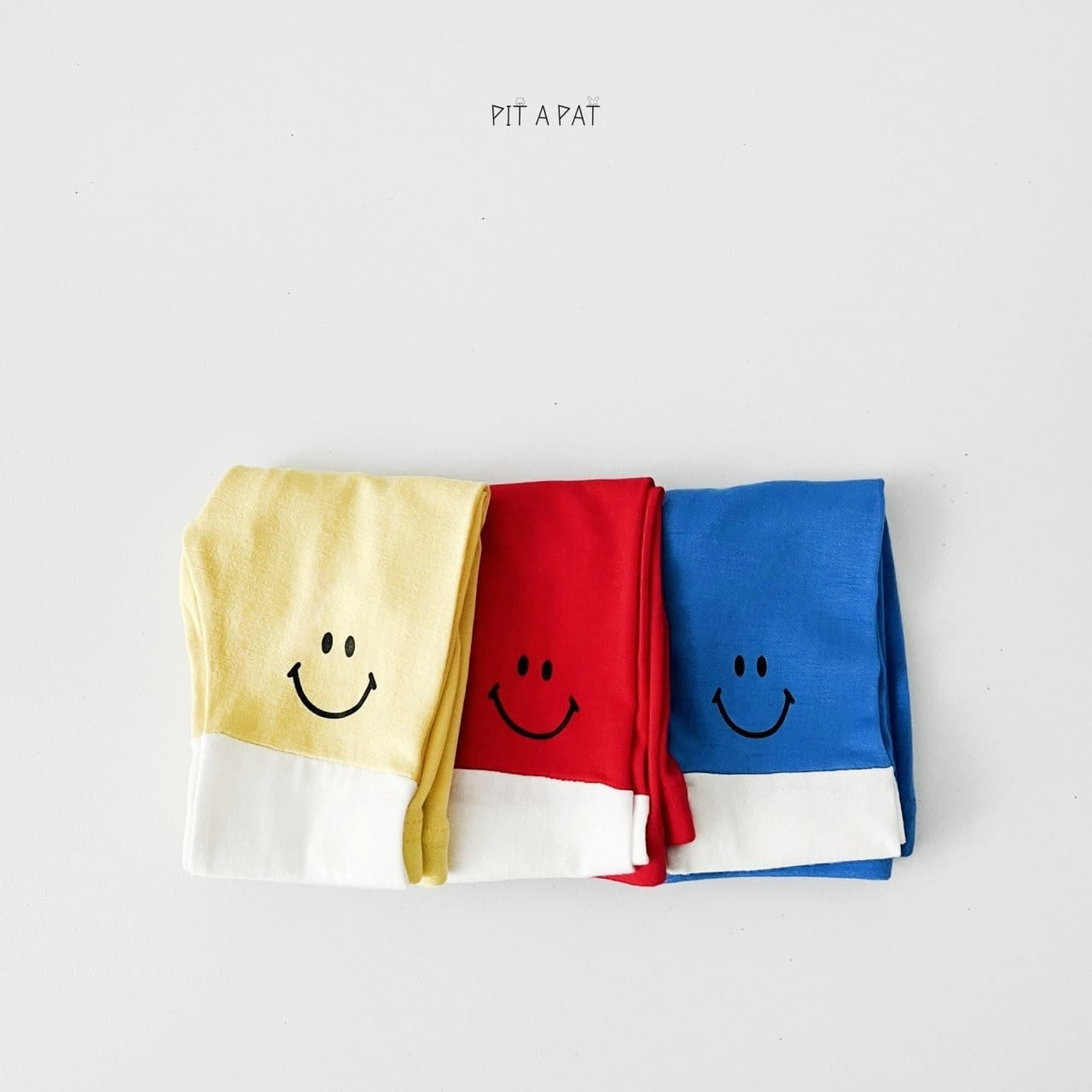 Pitapat - Korean Children Fashion - #childofig - Smily Slit Leggings - 2
