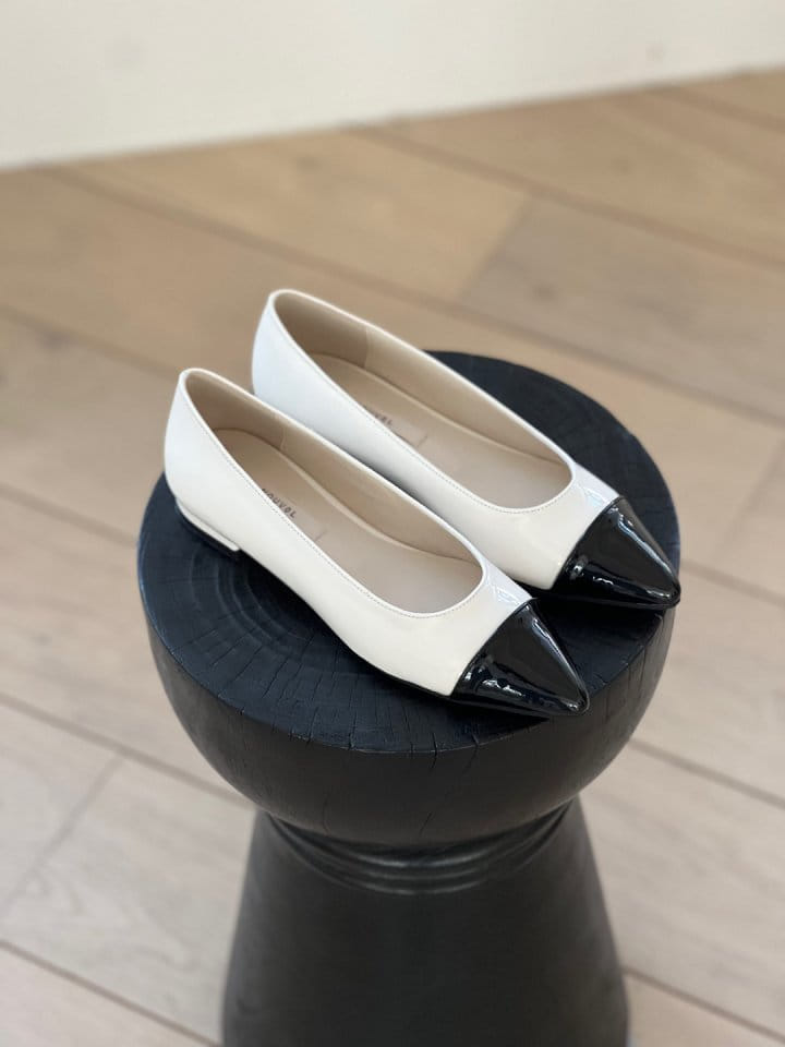 Ssangpa - Korean Women Fashion - #womensfashion - NV 7601 Flats & Ballerinas - 4