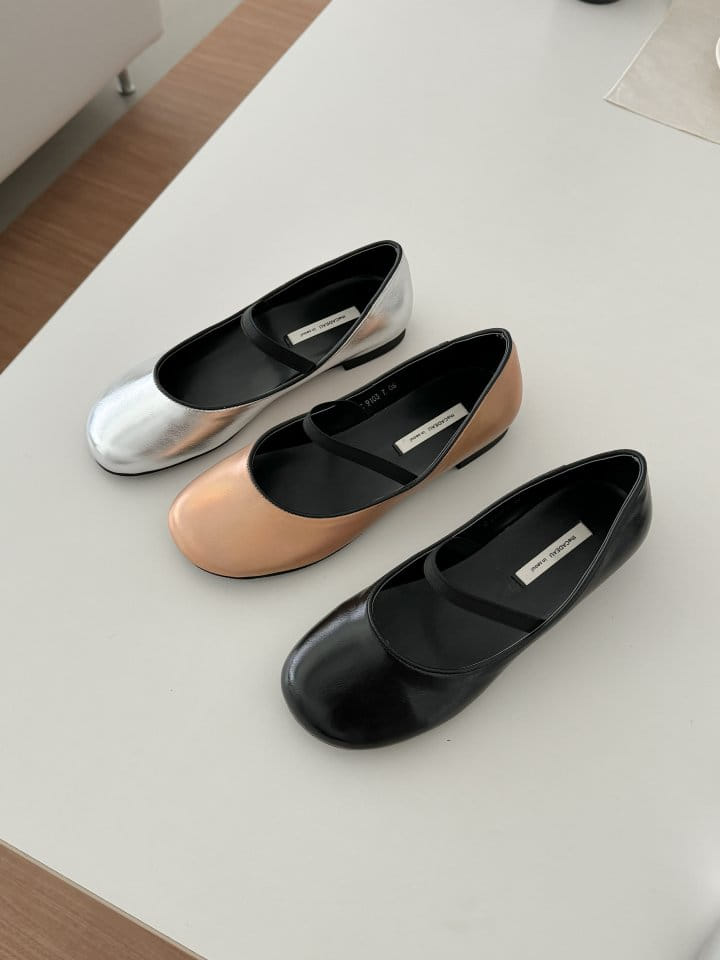 Ssangpa - Korean Women Fashion - #momslook - UDC 9103 Flats & Ballerinas - 9