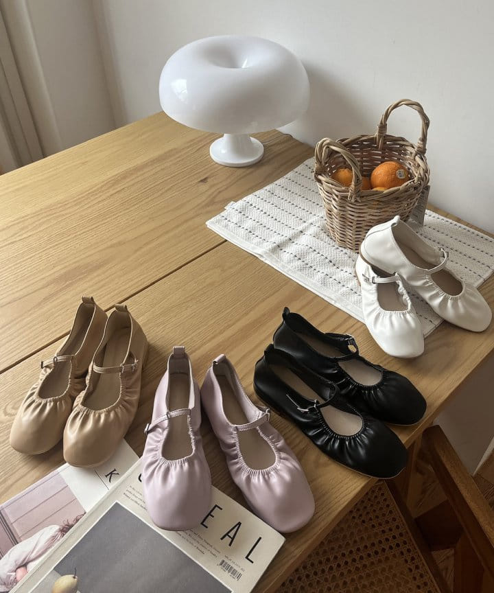 Ssangpa - Korean Women Fashion - #momslook - MR 9717 Flats & Ballerinas - 8