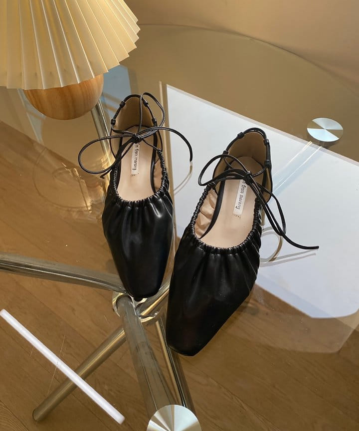 Ssangpa - Korean Women Fashion - #momslook - MR 9703 Slipper & Sandals - 2