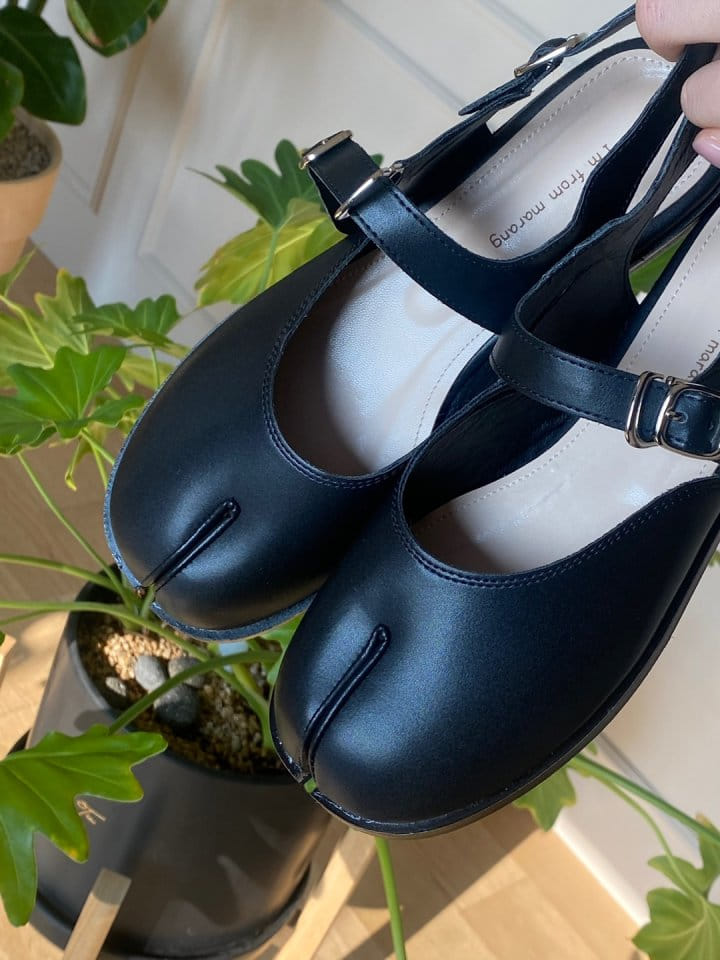 Ssangpa - Korean Women Fashion - #momslook - MR 9701 Slipper & Sandals - 7