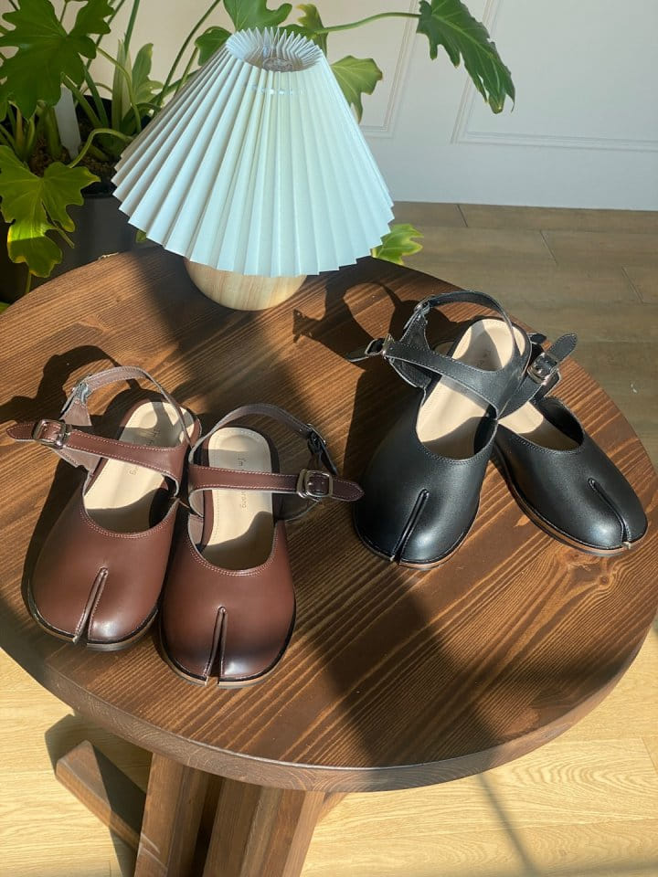 Ssangpa - Korean Women Fashion - #momslook - MR 9701 Slipper & Sandals - 8