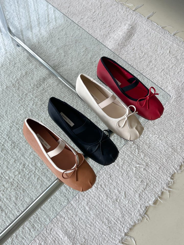 Ssangpa - Korean Women Fashion - #momslook - UDC 9104 Flats & Ballerinas