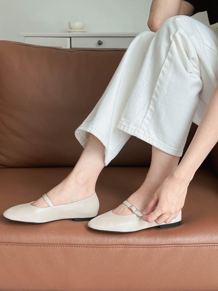 Ssangpa - Korean Women Fashion - #momslook - BY 018 Flats & Ballerinas - 11