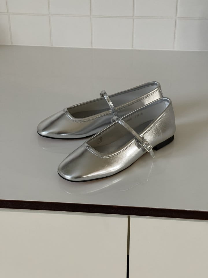 Ssangpa - Korean Women Fashion - #momslook - NV 7408 Flats & Ballerinas