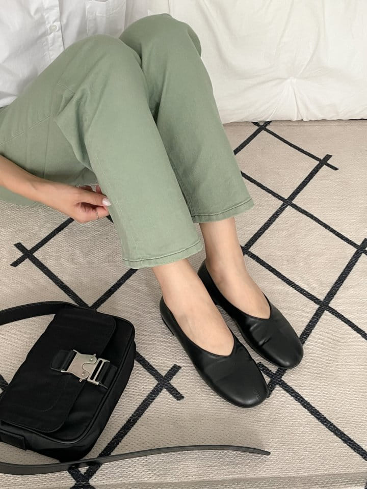 Ssangpa - Korean Women Fashion - #momslook - UDC 3279 Flats & Ballerinas - 2