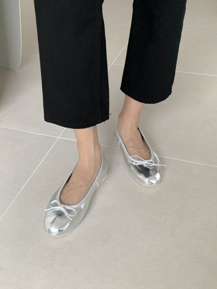 Ssangpa - Korean Women Fashion - #momslook - NV 7619  Flats & Ballerinas - 2