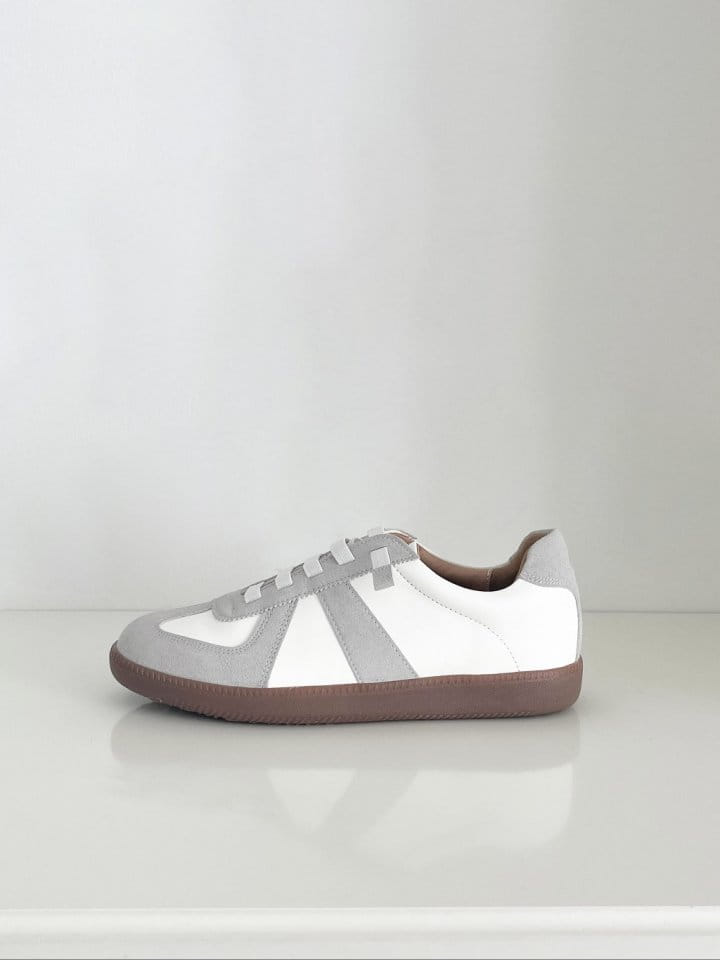 Ssangpa - Korean Women Fashion - #vintagekidsstyle - DM Glory Sneakers - 4