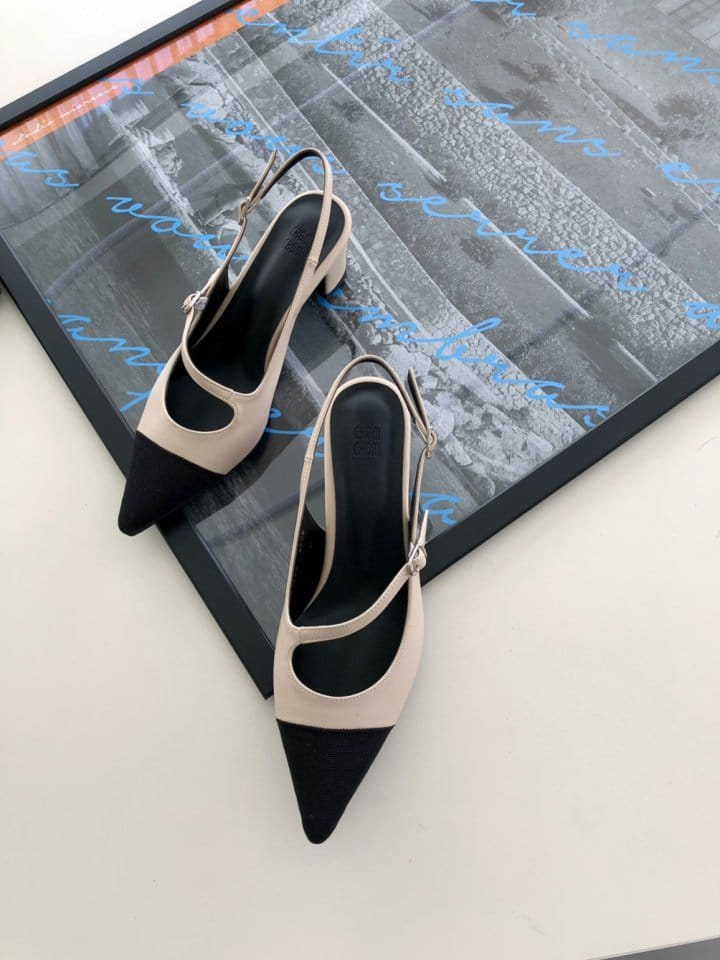Ssangpa - Korean Women Fashion - #shopsmall - PK 2504  Slipper & Sandals - 6
