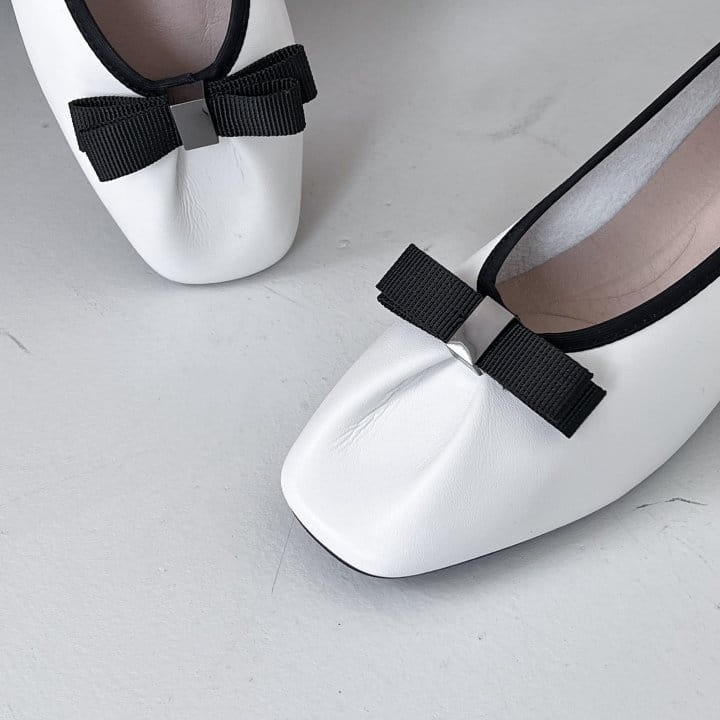 Ssangpa - Korean Women Fashion - #shopsmall - BY 2436 Flats & Ballerinas - 2