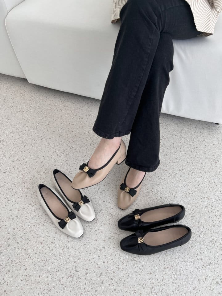 Ssangpa - Korean Women Fashion - #shopsmall - BY 8075 Flats & Ballerinas - 2