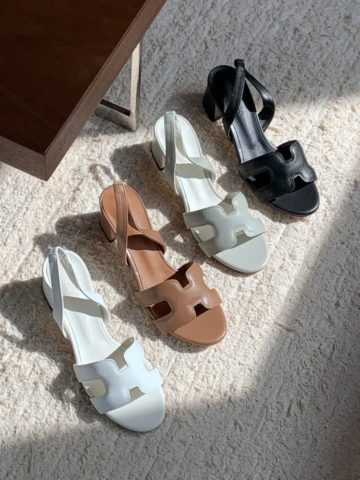 Ssangpa - Korean Women Fashion - #thatsdarling - TT 1282 Slipper & Sandals